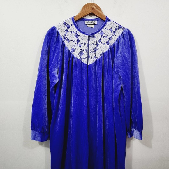 Vintage Anne Leslie Velvet Nightgown House Dress Blurple Half-Zip Lace Pocket - Picture 15 of 15